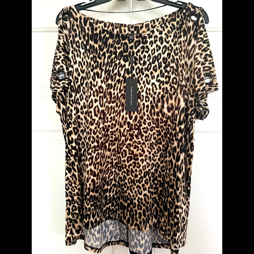 Cable & Gauge animal print top